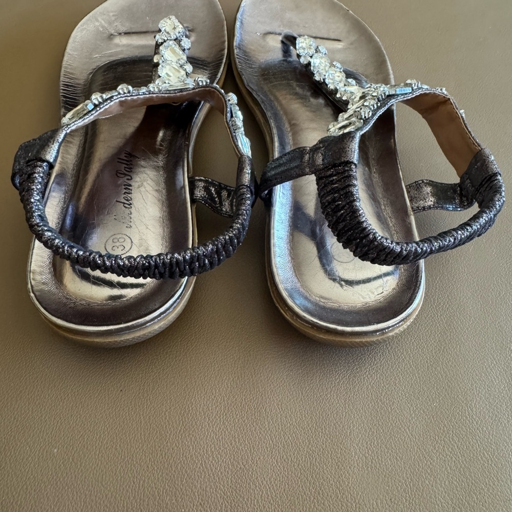 Embellished Sandals with Rhinestones - Picture 4 of 7